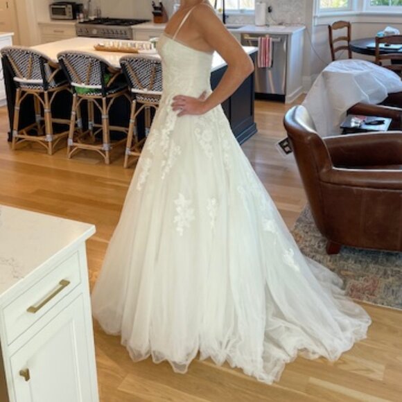 Modeca "Ona" lace ballgown - Wedding Gown - Picture 4 of 5